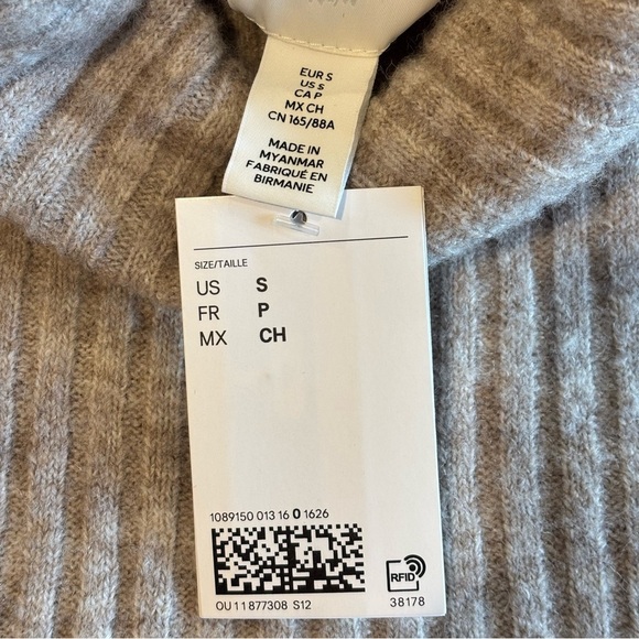 H&M Women’s Cowl Turtleneck Beige Long Sleeve Cozy Sweater NWT Size Small - Picture 11 of 12